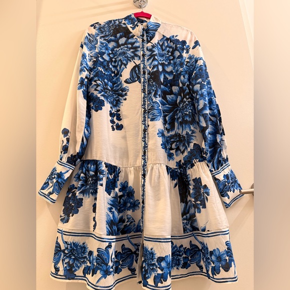 Chic Blue Floral Midi Dress - Picture 4 of 6